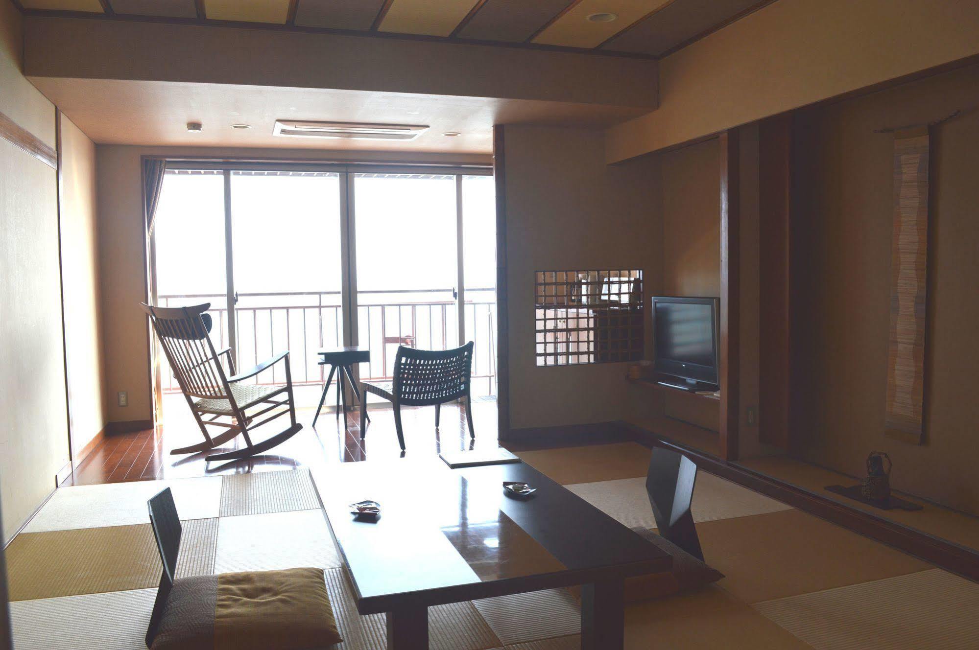 Tenku Hotel Kairo Tonosho  Exterior photo